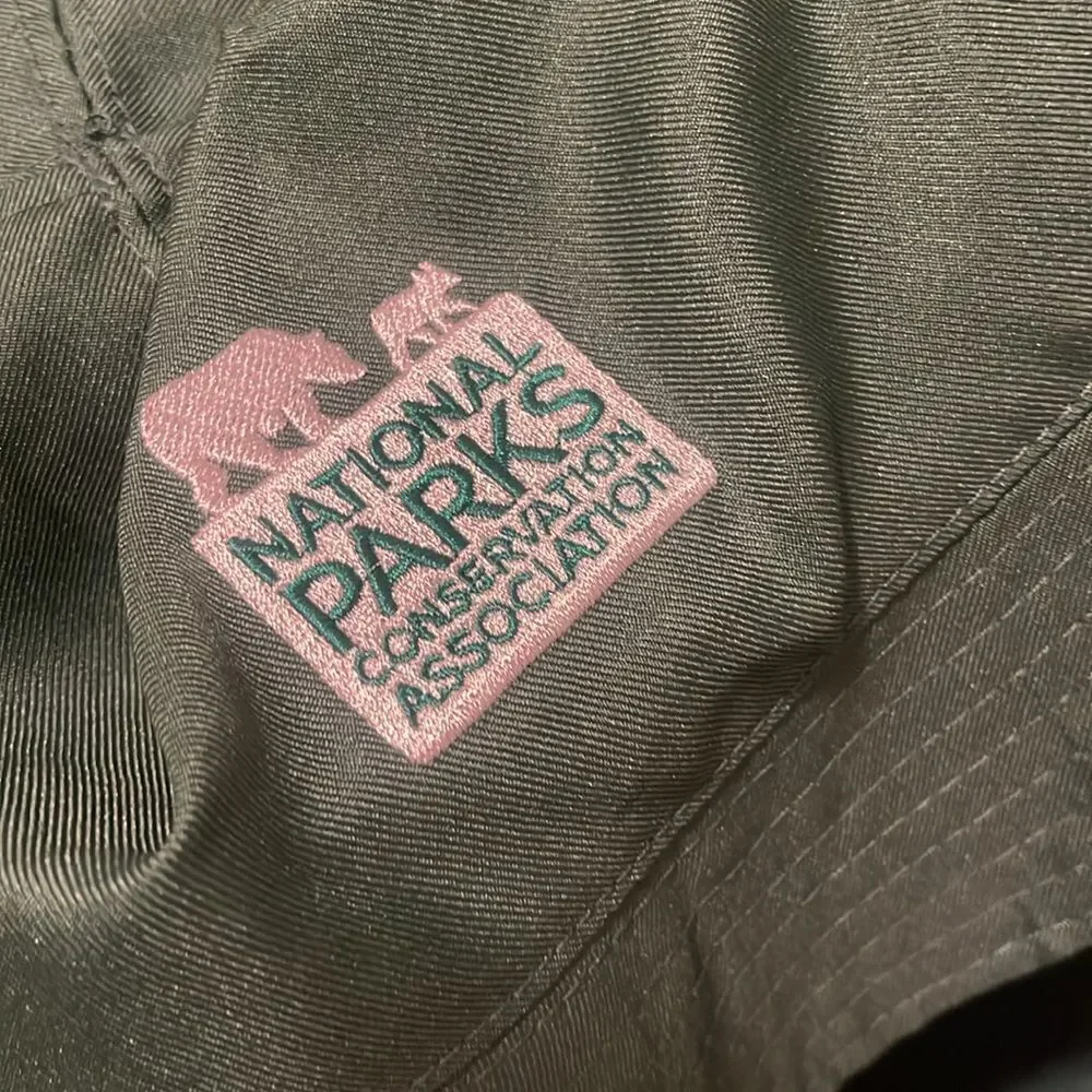 National parks conservation association blanket and hat bundle